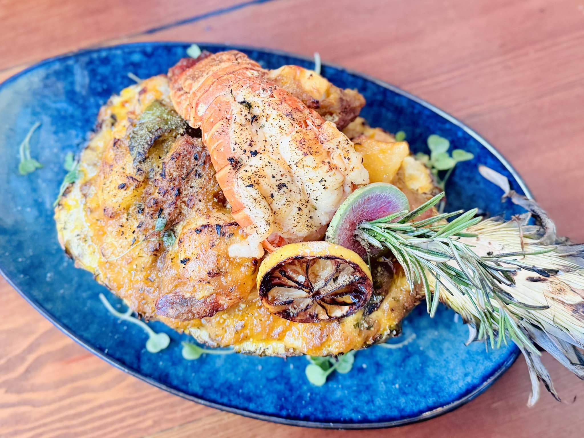 Things To Do Goatfeathers Seafood Market